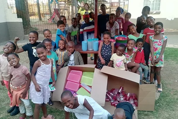 Plastic Bubbles Making a Difference: Tholakele Centre of Hope Plastic Bubbles Making a Difference: Tholakele Centre of Hope